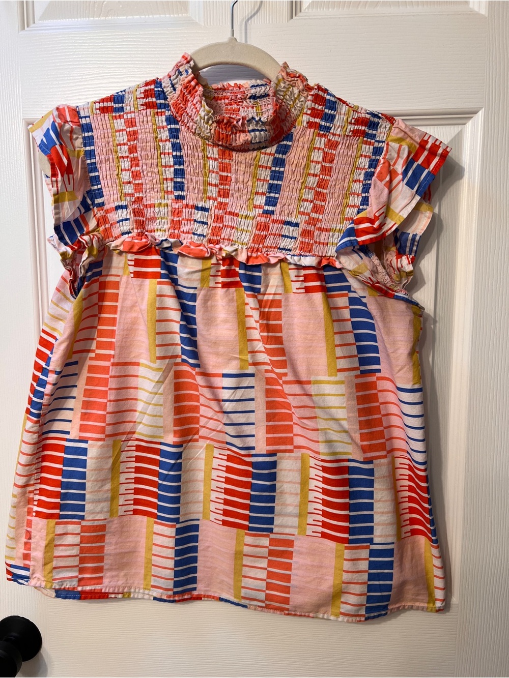 Women’s Geometric Smocked Ruffle Blouse